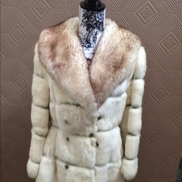 Vintage Rabbit fur coat - Picture 2 of 7